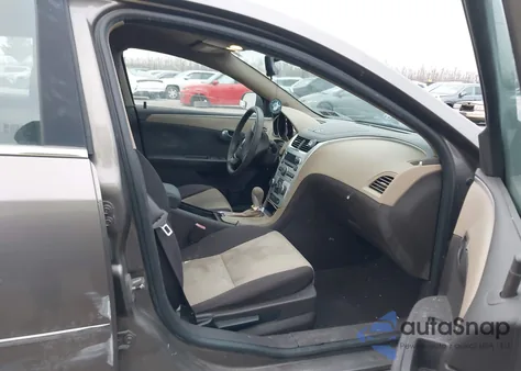 2010 Chevrolet Malibu Ls from USA, damaged, VIN 1G1ZB5EB0AF270975